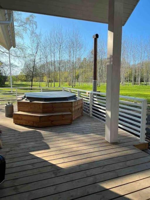 Modern Villa With Sauna & Hot Tub Hiiumaa Exterior photo
