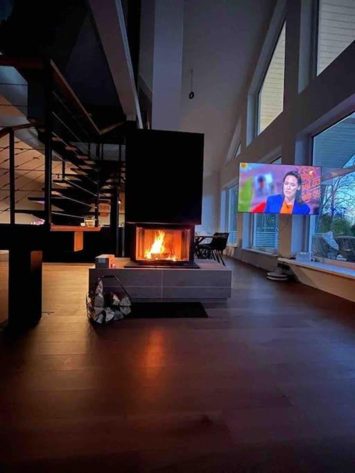 Modern Villa With Sauna & Hot Tub Hiiumaa Exterior photo